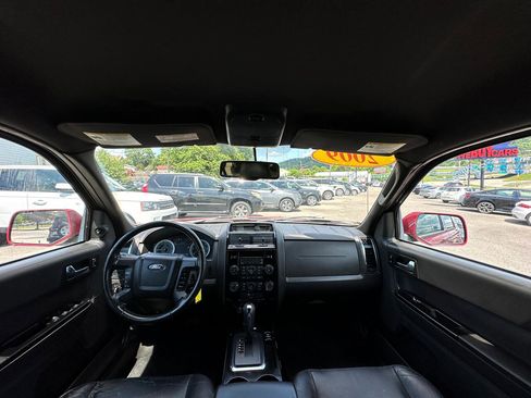 Used 2009 Ford Escape Limited image 18
