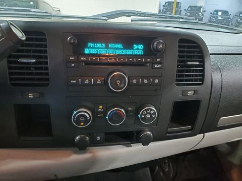 Used 2011 Chevrolet Silverado 1500 LT RWD image 30