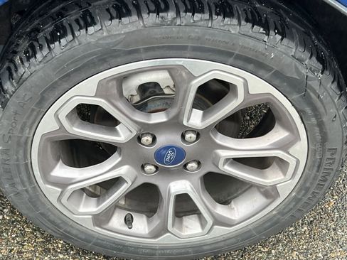 Used 2021 Ford EcoSport Titanium image 17