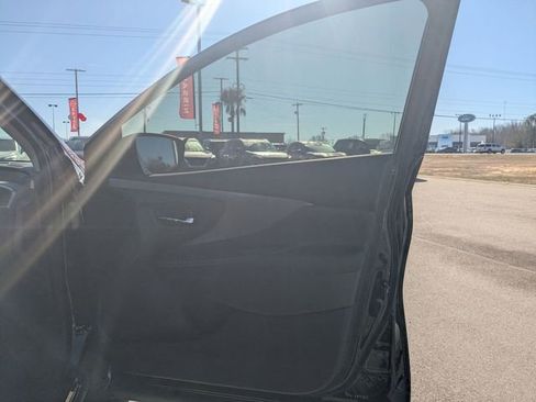 Used 2024 Nissan Murano SL image 33