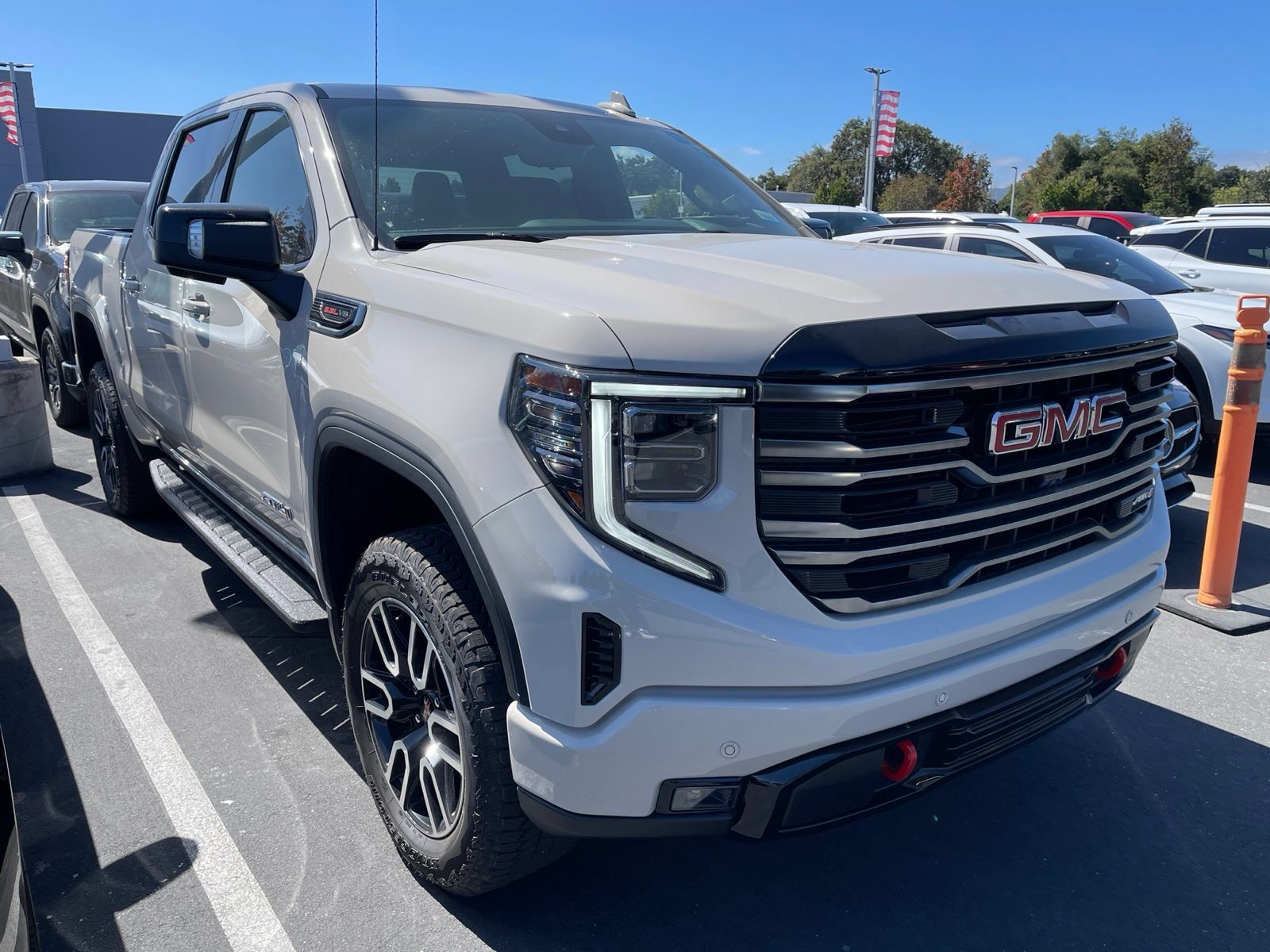 Used 2026 GMC Sierra 1500 AT4 w/ AT4 Premium Package AWD/4WD image 1