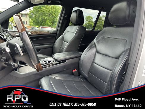 Used 2017 Mercedes-Benz GLS 450 4MATIC image 14