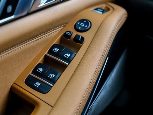 New 2026 BMW X5 xDrive40i w/ Executive Package image 19