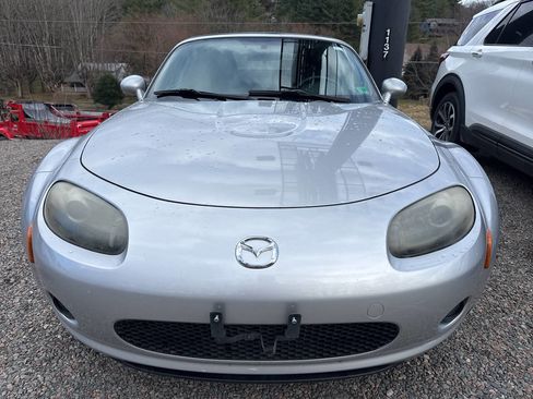 Used 2007 MAZDA MX-5 Miata Touring image 3
