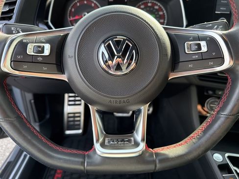 Used 2020 Volkswagen Jetta GLI image 31