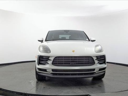 Used 2019 Porsche Macan w/ Premium Package Plus AWD/4WD image 12
