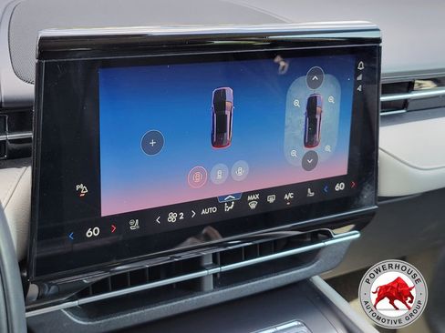 Used 2024 Lincoln Nautilus Reserve AWD/4WD image 26