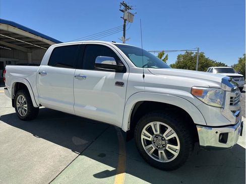Used 2015 Toyota Tundra 1794 Edition AWD/4WD image 4