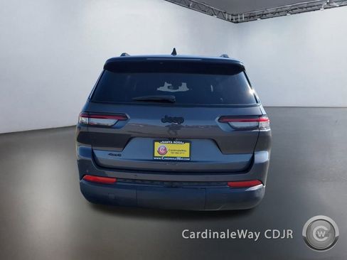 Used 2023 Jeep Grand Cherokee L Altitude image 4