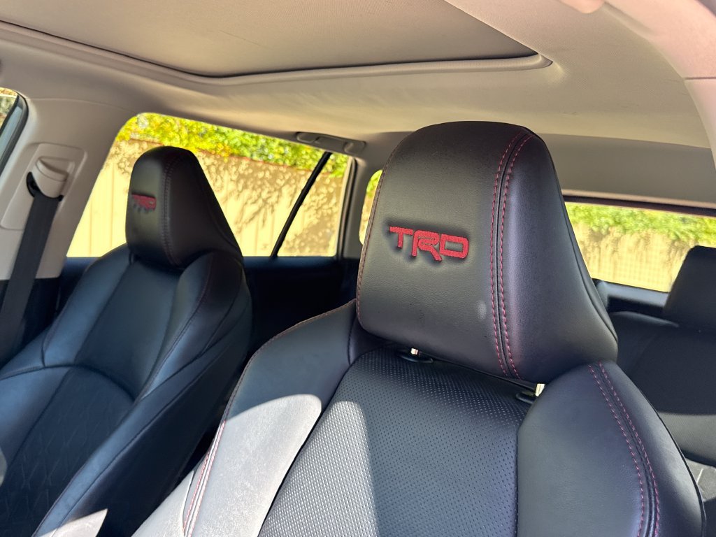 Used 2021 Toyota RAV4 TRD Off-Road w/ TRD Off-Road Weather Package AWD/4WD image 12