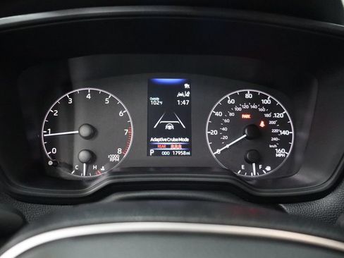 Used 2024 Toyota Corolla Cross LE FWD image 16