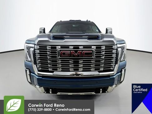 Used 2025 GMC Sierra 2500 Denali w/ Denali Reserve Package AWD/4WD image 2