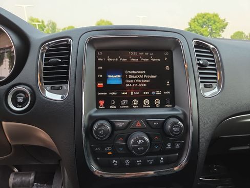 Used 2017 Dodge Durango GT AWD/4WD image 24
