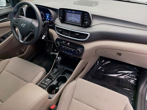 Used 2021 Hyundai Tucson SE FWD image 11