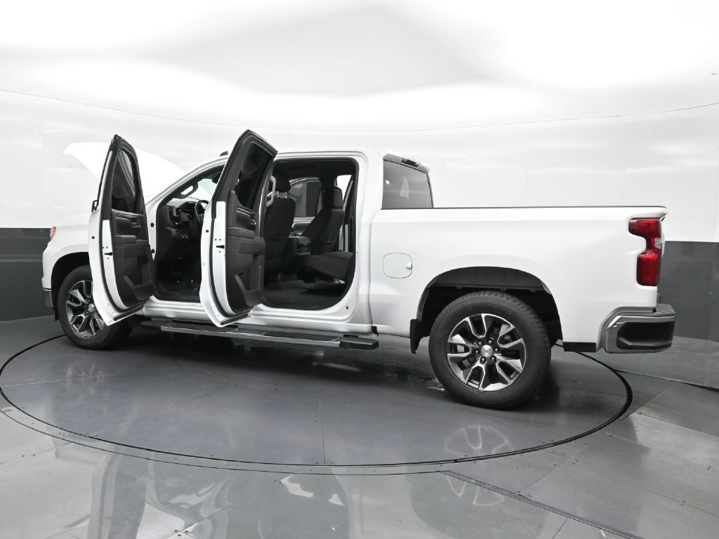 Used 2023 Chevrolet Silverado 1500 LT RWD image 34