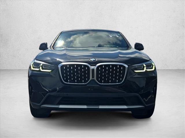Used 2022 BMW X4 xDrive30i w/ Premium Package 2 AWD/4WD image 2