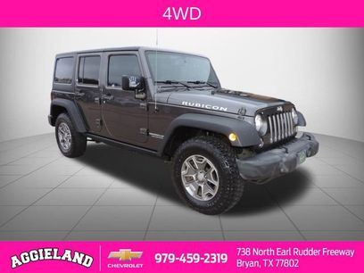 Used 2017 Jeep Wrangler Unlimited Rubicon w/ Connectivity Group