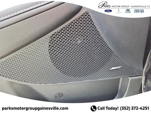 New 2025 Hyundai Sonata Limited image 17