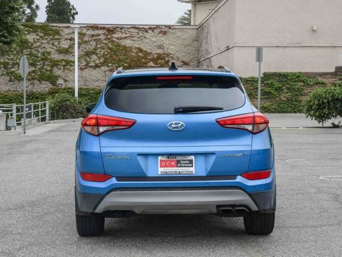 Used 2018 Hyundai Tucson Limited w/ Ultimate Package 02 FWD image 8