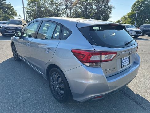 Used 2017 Subaru Impreza 2.0i AWD/4WD image 5