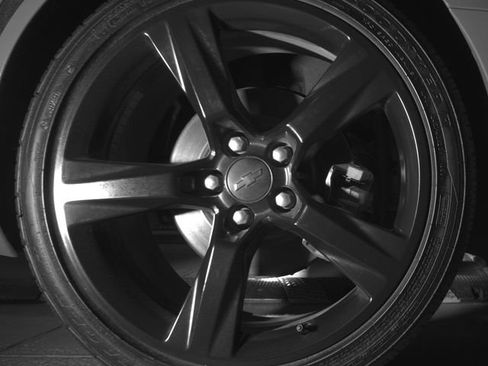 Used 2018 Chevrolet Camaro LT RWD image 15