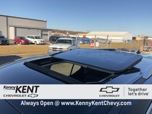 Certified 2021 Chevrolet Traverse Premier image 12