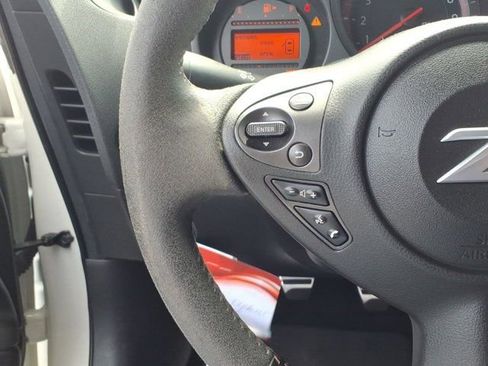 Used 2015 Nissan 370Z NISMO RWD image 16