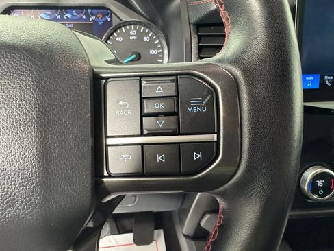 Used 2024 Ford Expedition Limited AWD/4WD image 16