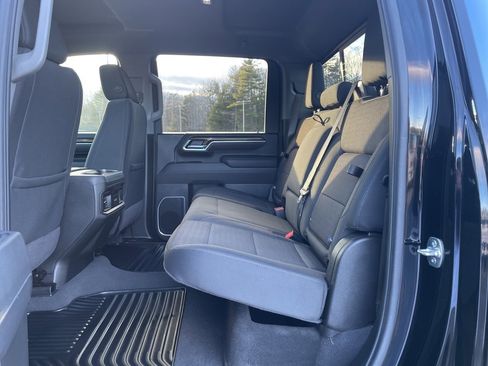 Used 2025 Chevrolet Silverado 2500 LT w/ Z71 Chrome Sport Edition image 32