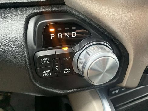 Used 2019 RAM 1500 Laramie w/ Sport Appearance Package AWD/4WD image 20