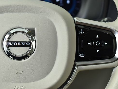 Certified 2024 Volvo XC90 B5 Core w/ Climate Package image 12