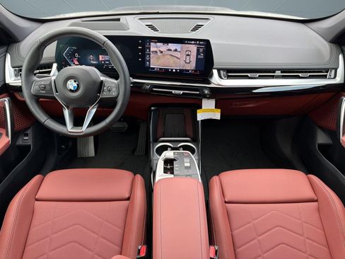 Used 2026 BMW X1 xDrive28i w/ Technology Package AWD/4WD image 15