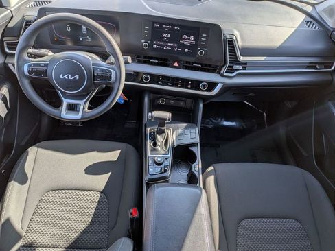 Used 2024 Kia Sportage LX image 23