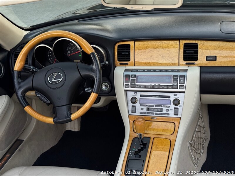 Used 2002 Lexus SC 430 Convertible RWD image 28