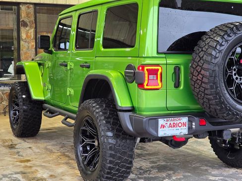 New 2025 Jeep Wrangler Unlimited Rubicon w/ Technology Group image 41