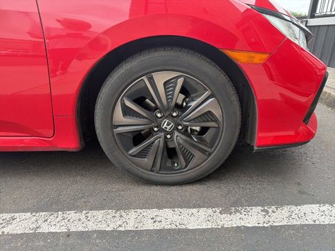 Used 2019 Honda Civic EX image 6
