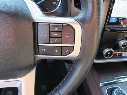 Used 2024 Ford Expedition Max Limited image 16