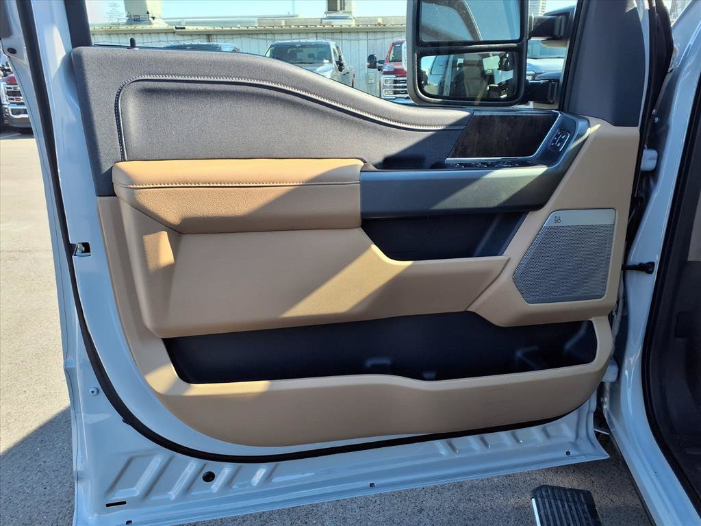 New 2026 Ford F350 Lariat RWD image 7
