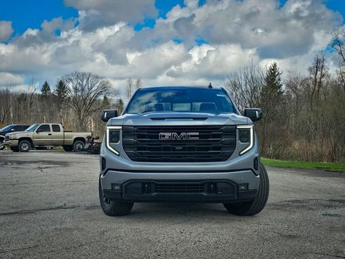 New 2026 GMC Sierra 1500 Elevation w/ Elevation Premium Package AWD/4WD image 10