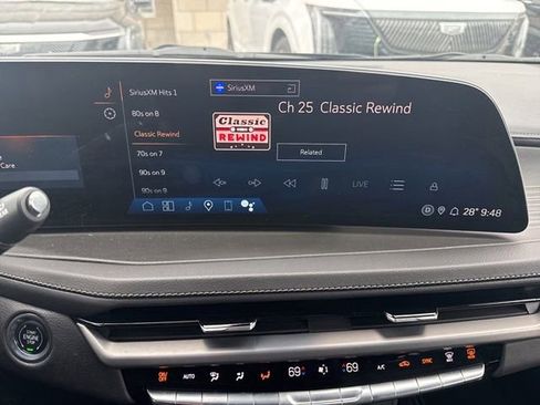 Certified 2024 Cadillac XT4 Premium Luxury w/ Cold Weather Package image 13