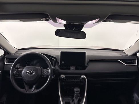 Used 2024 Toyota RAV4 XLE w/ Convenience Package image 19