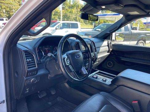 Used 2018 Ford Expedition Max Limited w/ Equipment Group 302A image 20
