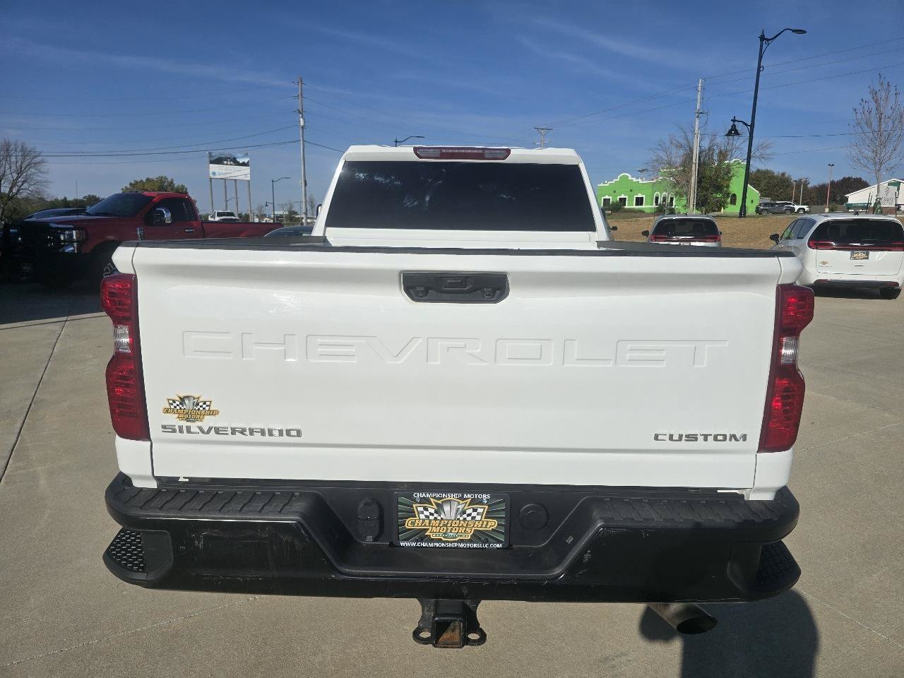 Used 2024 Chevrolet Silverado 2500 Custom w/ Custom Value Package AWD/4WD image 4