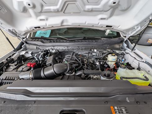 New 2026 Ford F250 XLT w/ XLT Premium Package image 19