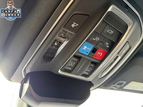 Used 2025 Jeep Grand Cherokee L Laredo w/ Luxury Tech Group I AWD/4WD image 11
