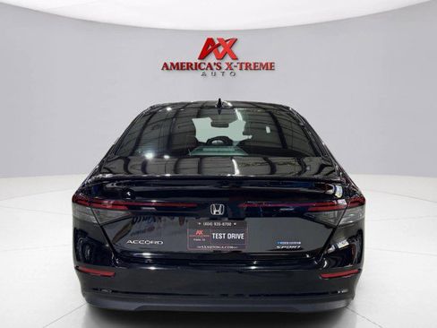 Used 2024 Honda Accord Sport image 5