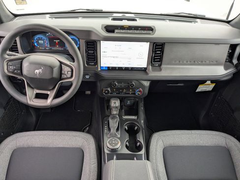 New 2025 Ford Bronco 4-Door w/ Sasquatch Package AWD/4WD image 14