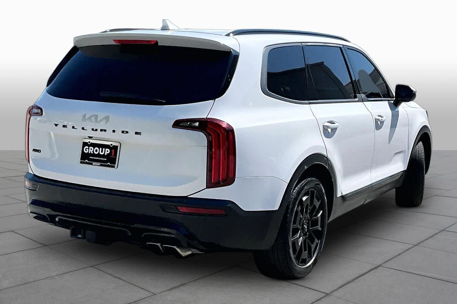 Used 2022 Kia Telluride EX w/ EX Premium Package AWD/4WD image 11