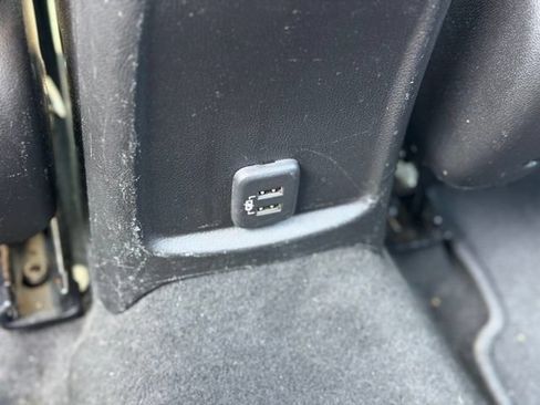 Used 2019 Chevrolet Cruze LT FWD image 20