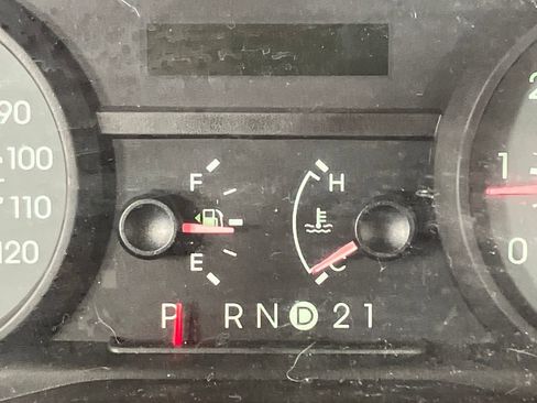 Used 2006 Mercury Grand Marquis GS image 20